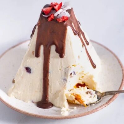 Easter cottage cheese cake