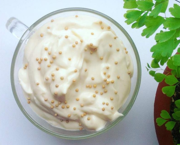 Vegan aquafaba mayonnaise
