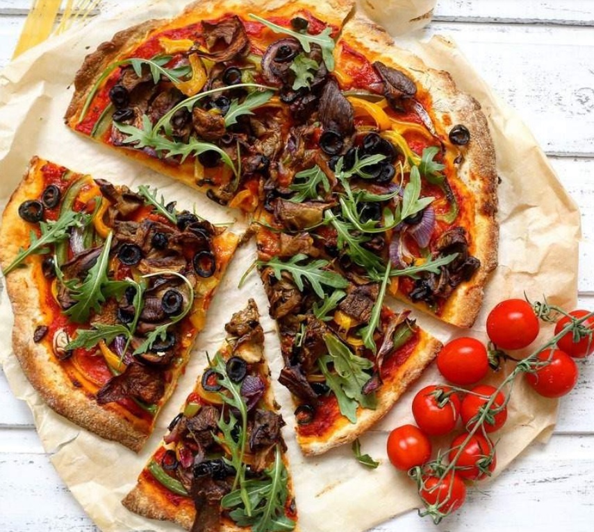 Vegan classic pizza