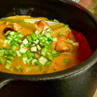 red chicken curry