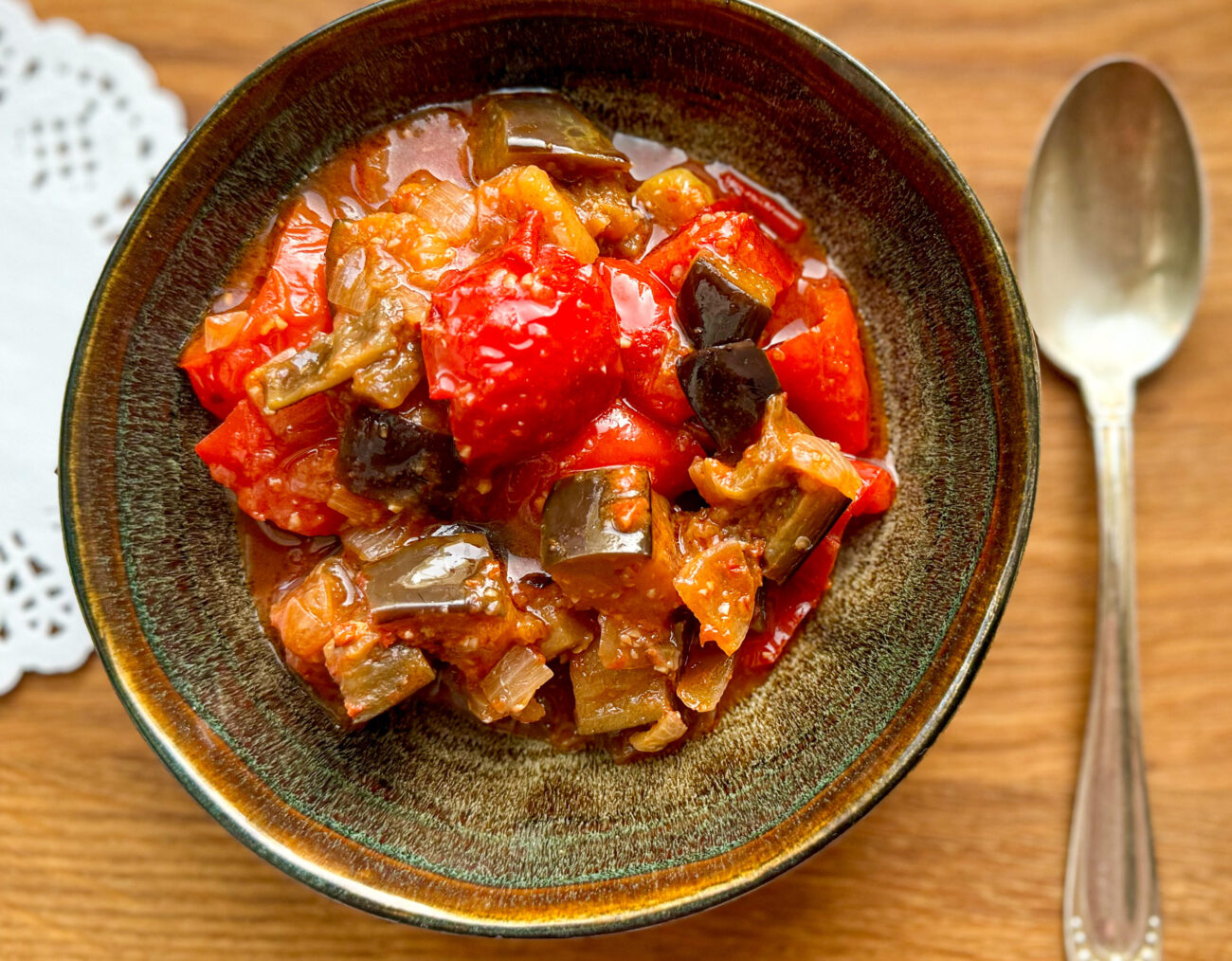 Eggplant sweet pepper stew